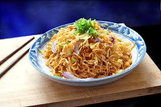 Chengdu Egg Fried Noodles