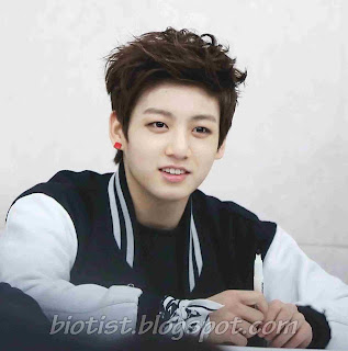 Jungkook BTS Cute With New Hairstyle