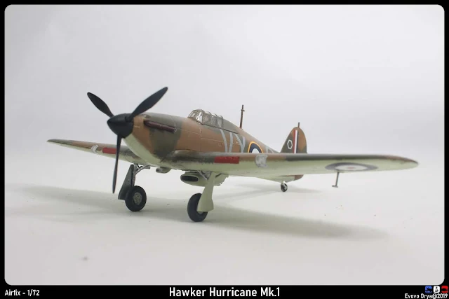 Maquette de l'Hurricane MkI d'Airfix au 1/72.