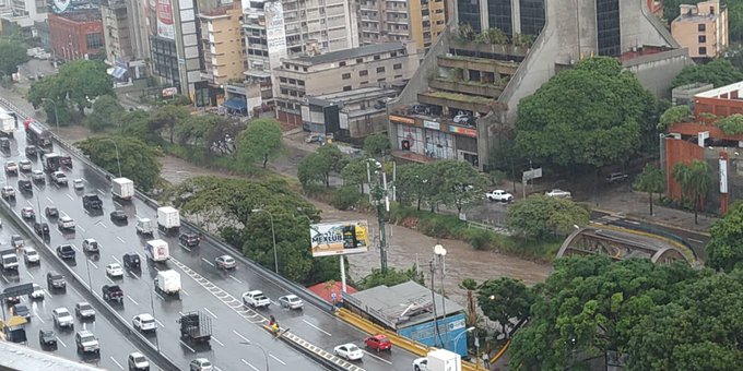 Lluvias torrenciales causan inundaciones en diferentes partes del territorio nacional