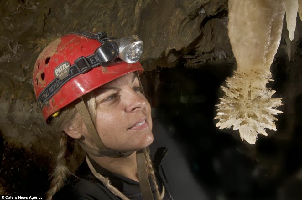 http://www.dailymail.co.uk/news/article-2529552/Incredible-cave-formations-pics.html