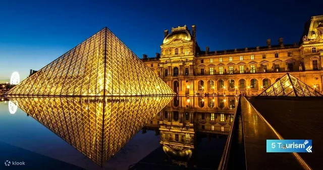 Louvre Museum