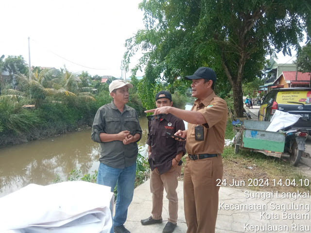 Ingin Tahu Jumlah Buaya, BKSDA Batam Telusuri Sungai Sei Langkai Sagulung
