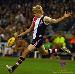 St Kilda player Nick Riewoldt heads deep into attack with a long kick. West Coast defeated St Kilda at Telstra Dome, AFL Round 21, 24 August 2007. Image: Derrick den Hollander