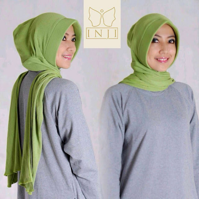 Jilbab instant langsung pakai warna hijau muda  berbahan kaos rib,praktis dan mudah dipakai