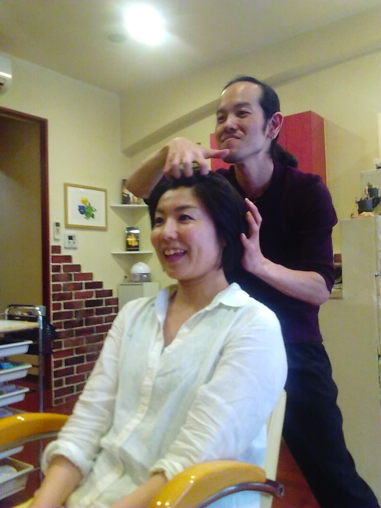 ばいく んgogo Vol 210 バイク乗りの髪の悩み 美容師さんに聞いちゃいました 柴田奈緒美
