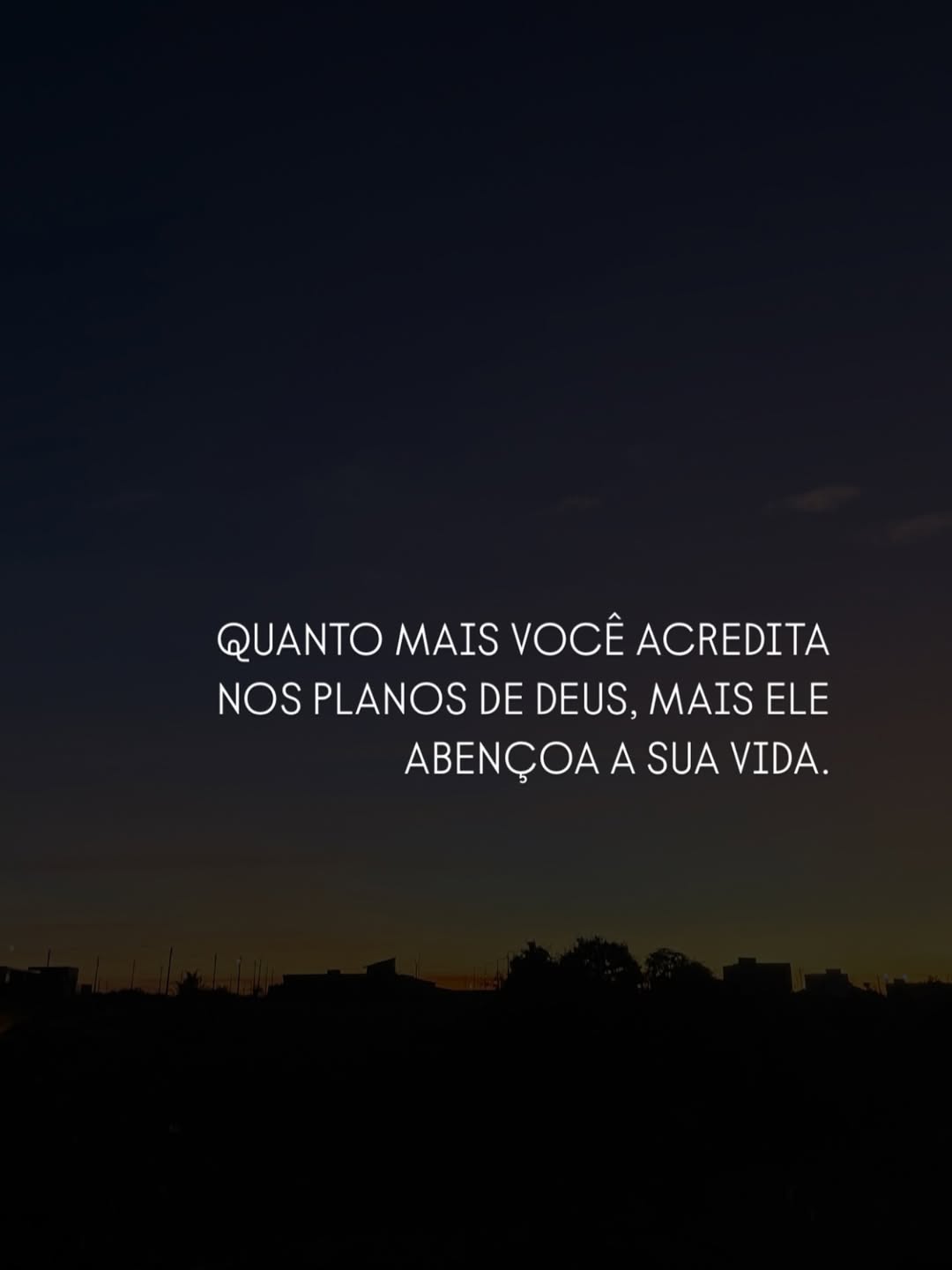 Quanto mais você acredita nos planos de Deus, mais Ele abençoa a sua vida. Quanto mais você acredita nos planos de Deus, mais Ele abençoa a sua vida.