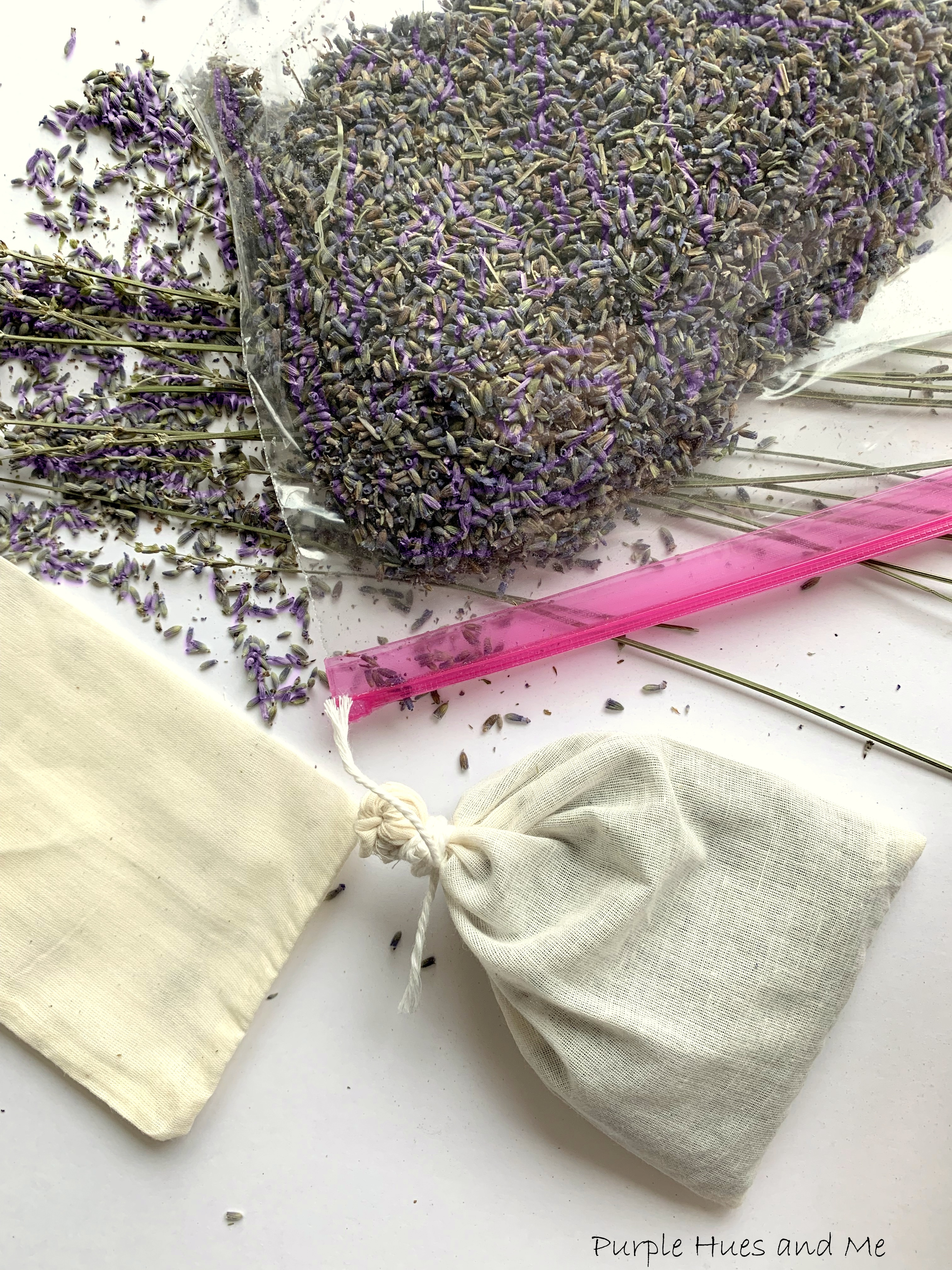 Easy DIY Lavender-Scented Bags