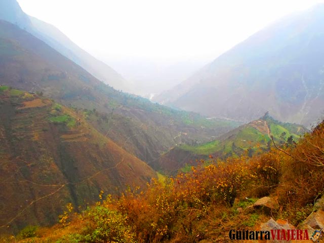 Camino a cascada de Palacala