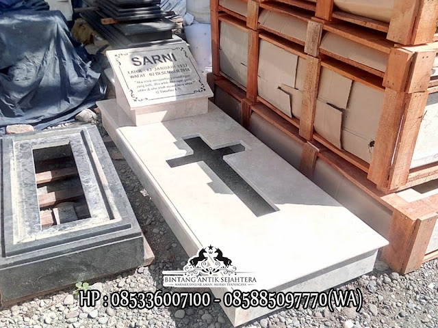 Model Kuburan Kristen Satu Tingkat Minimalis Dengan Nisan Kotak