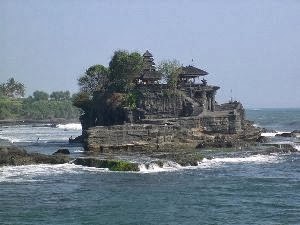  Tanah Lot