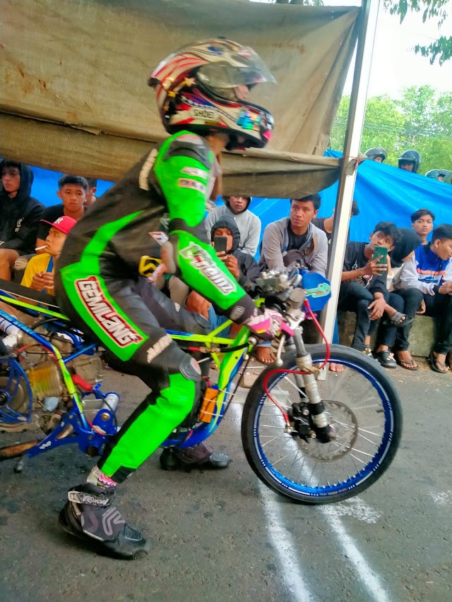 Kejuaraan Event Bali Peduli Drag Bike 2023 di Banjiri Peserta