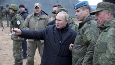 Rusia Makin 'Kritis' di Ukraina, Putin Perintahkan Warga Wajib Militer  