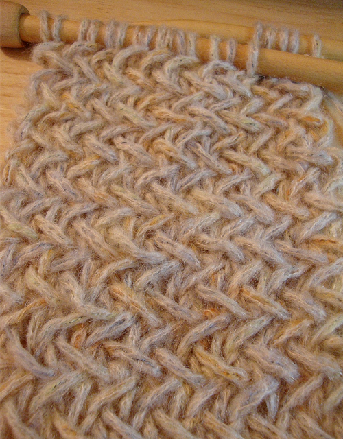 Herringbone Stitch - Free Easy Pattern 