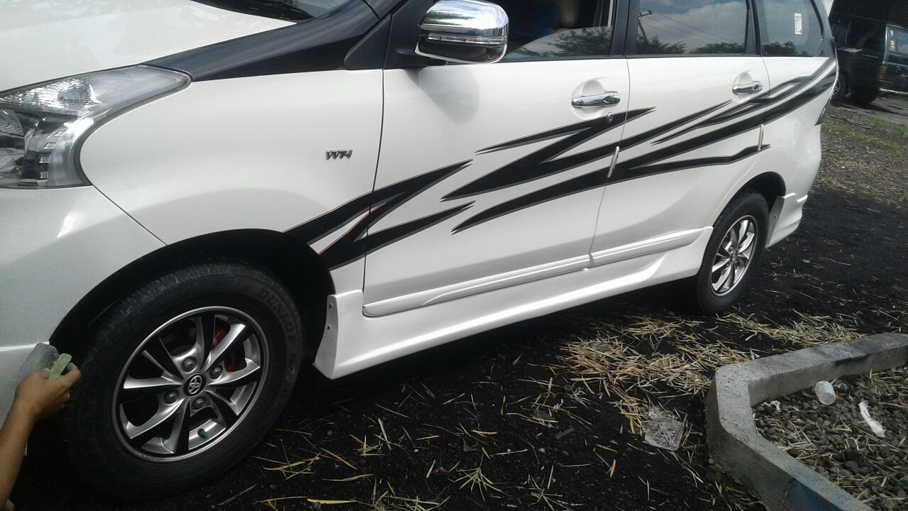 AUTO MOBIL PRO MODIF MALANG BODYKIT TOYOTA AVANZA DAN DAIHATSU XENIA