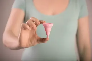Tips to prevent kidney swelling in menstrual cup users