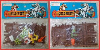 Britains Cowboys; Britains Herald; Britains Raft; Britains Wild West; Cowboy Raft; Oto Cowboy Raft; Oto Raft; Oto S.p.A Rome; Oto Wild West Toys; Small Scale World; smallscaleworld.blogspot.com; Timpo Cowboys; Timpo Floating Log; Timpo Floating Models; Timpo Log Raft; Timpo Raft; Timpo Toys; Timpo Wild West; Toy Raft; Wild West;