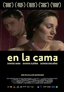 En La Cama (2005)
