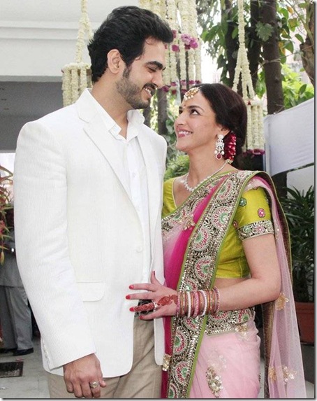 Esha_Deol_s_engagement_ceremony_with_Bharat_Takhtani1