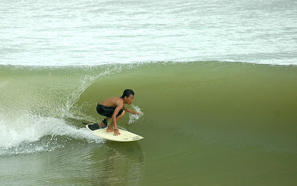 Refreshment-Surf Spot in Malaysia