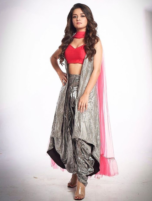 avneet kaur hd instagram photos | avneet kaur images in aladdin | avneet kaur images 2020