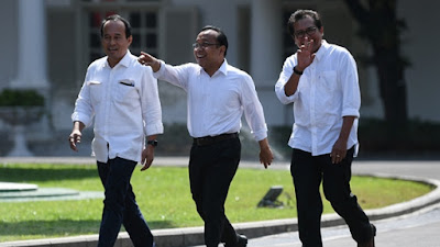 Buntut Panjang Bipang Jokowi, Ketua Relawan Jokowi Mania (Joman) Minta Pecat Pratikno