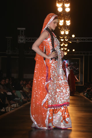 Bridal-Dress-Bridal-Couture-Week-2012