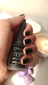 FLORMAR MATTE SERİSİ SİYAH OJE