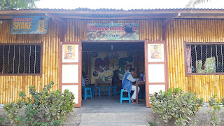 Warung Bakso Mercun nampak dari depan