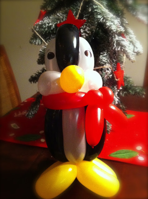 Christmas Party, Holiday Party, Holiday Birthday, Balloon Twisting Animals