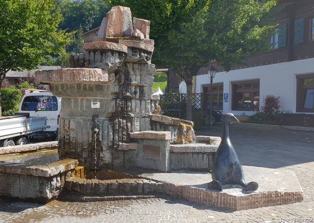 Julie Andrew’s fountain called Sitting Duck at Gstaad.