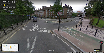 A Google Streetview image of the junction with a green cycle track in June 2008