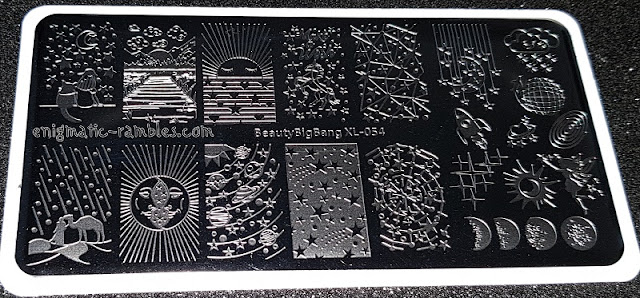 Review-Stamping-Plate-Beauty-Big-Bang-XL-054-Planet-Universe-Themed