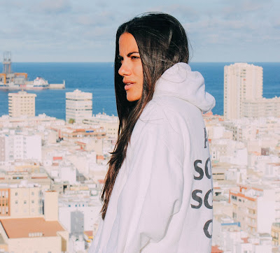 Sofi de la Torre Unveils New single ‘Flex Your Way Out’ ft. Blackbear