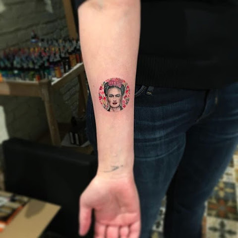 Ode to Female Artists: Fiercely Ravishing Frida Kahlo Tattoos