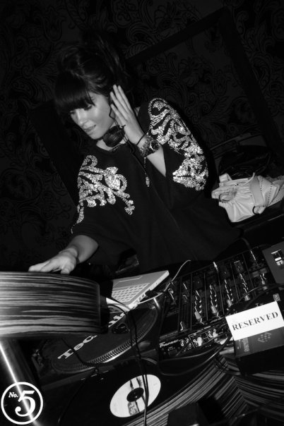 DJ Yasmin Shahmir !