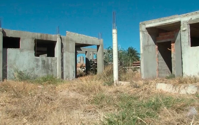  Obras de escola iniciadas há 2 anos ainda não foram concluídas na BA; gastos superam R$ 3 milhões
