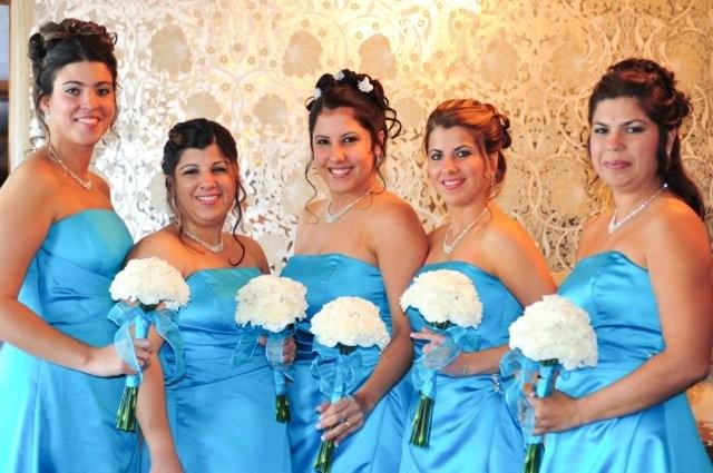 White Carnation Wedding Bouquets Posted by Tammy Calkins at 241 AM