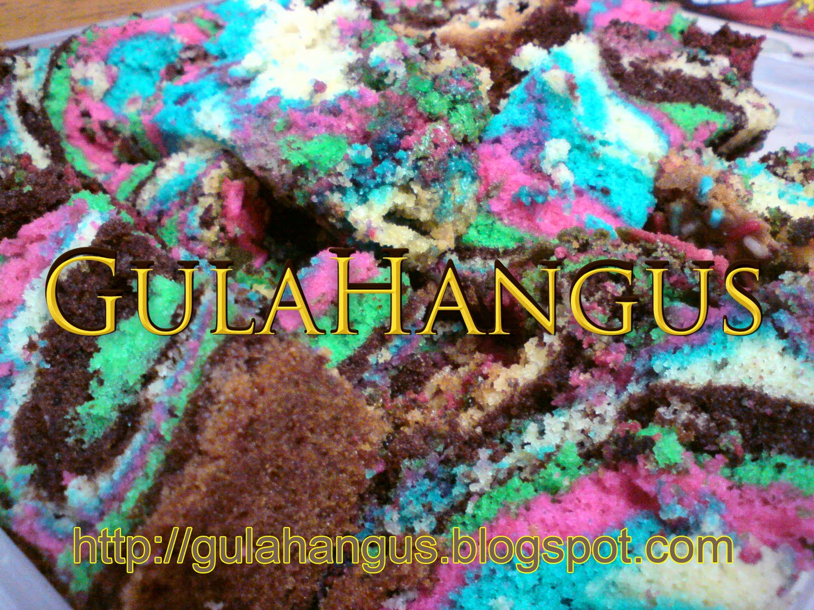 Gula Hangus ( 002177897 - D ): Kek Pelangi Moreh