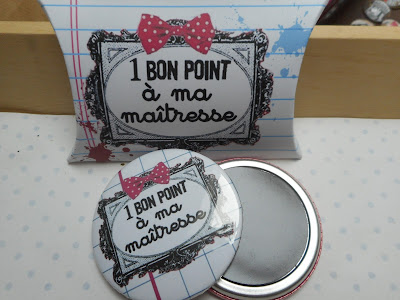 https://www.alittlemarket.com/accessoires-de-maison/fr_grand_magnet_boite_cadeau_un_bon_point_a_ma_maitresse_rouge_blanc_noir_-18255372.html