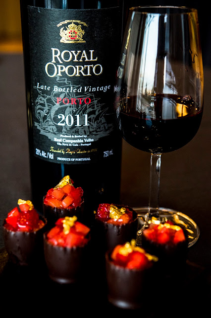 Royal Oporto Late Bottled Vintage 2011 Snobinette de chocolate negro, ganache e frutos vermelhos