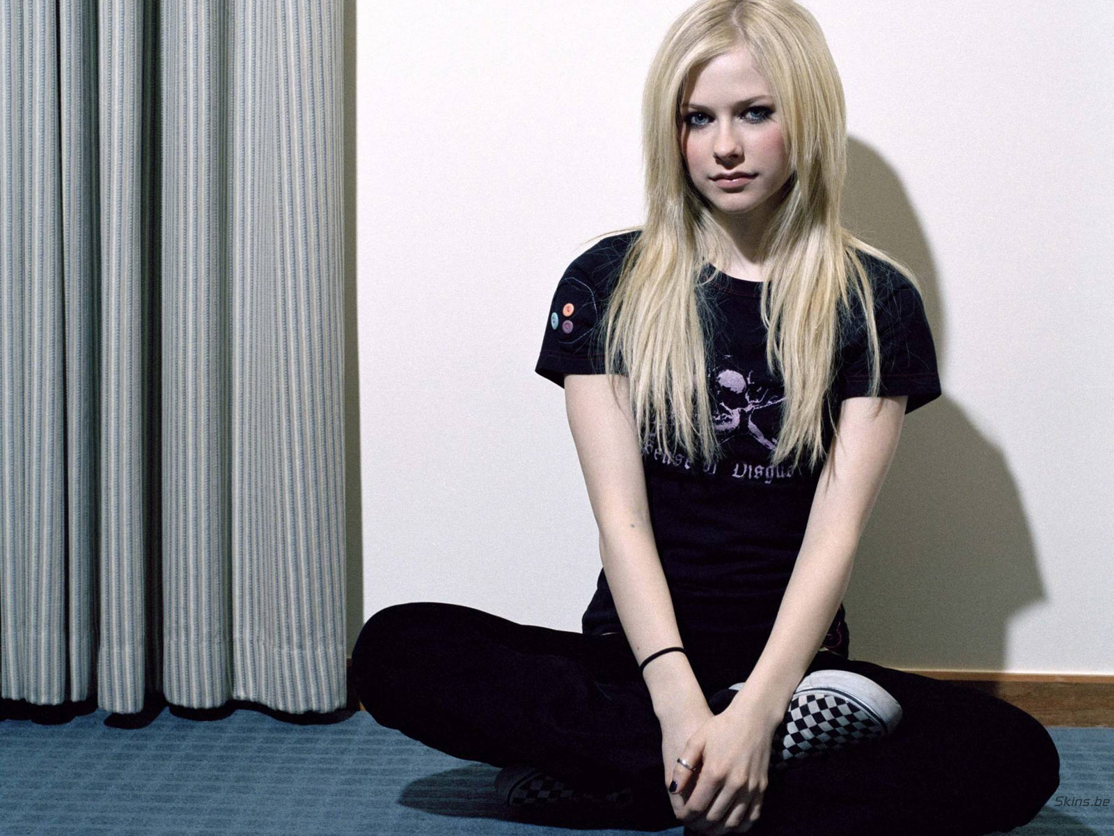 Wallpaper Of Avril Lavigne
