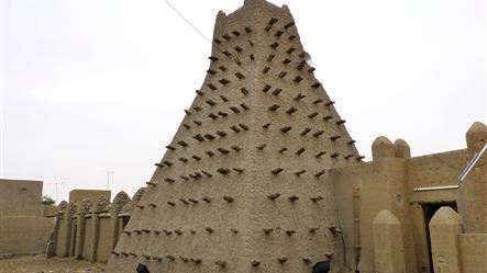 Ciidanka Faransiiska oo Qabsaday meel u Dhow Timbuktu