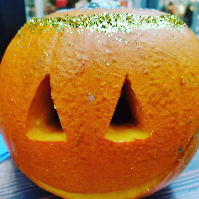 pumpkin carving at Lewisham Shopping Centre