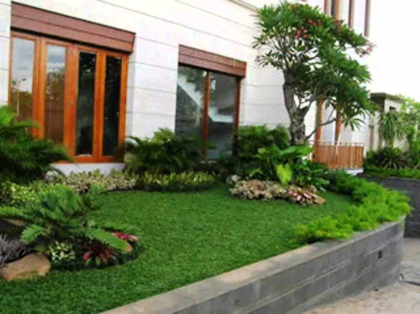  Desain  Taman  Minimalis  Rumah Hook Destaman