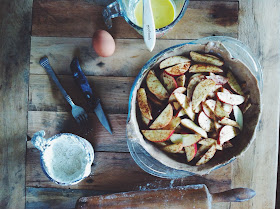Apple Pie by Tara Jensen of Smoke Signals Baking @bakerhands
