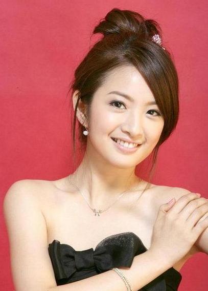 Taiwan Actress: Ariel Lin Yi Chen' width=