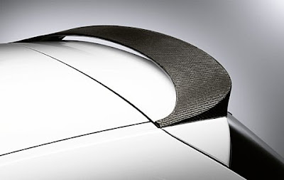 BMW Performance Rear spoiler in carbon