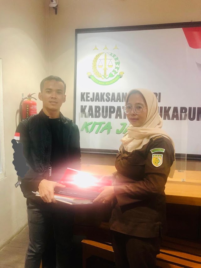 Polres Sukabumi Serahkan Berkas Perkara Kasus Penyalahgunaan BBM Bersubsidi Ke Pihak Kejaksaan Negeri Cibadak Kabupaten Sukabumi