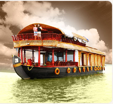 houseboats in kerala. Kerala Tour